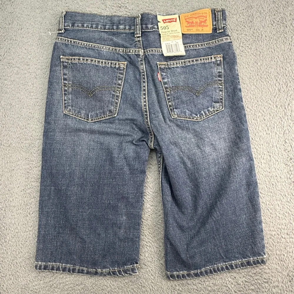 Levi's 505 Regular Short Women 16 Blue Denim‎ Below The Knee Jorts W28